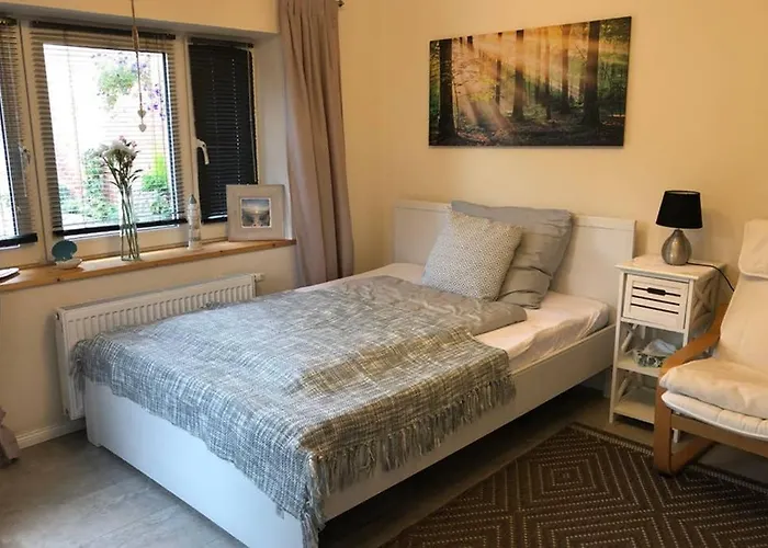 Suesses Apartmenthaeuschen In Burg