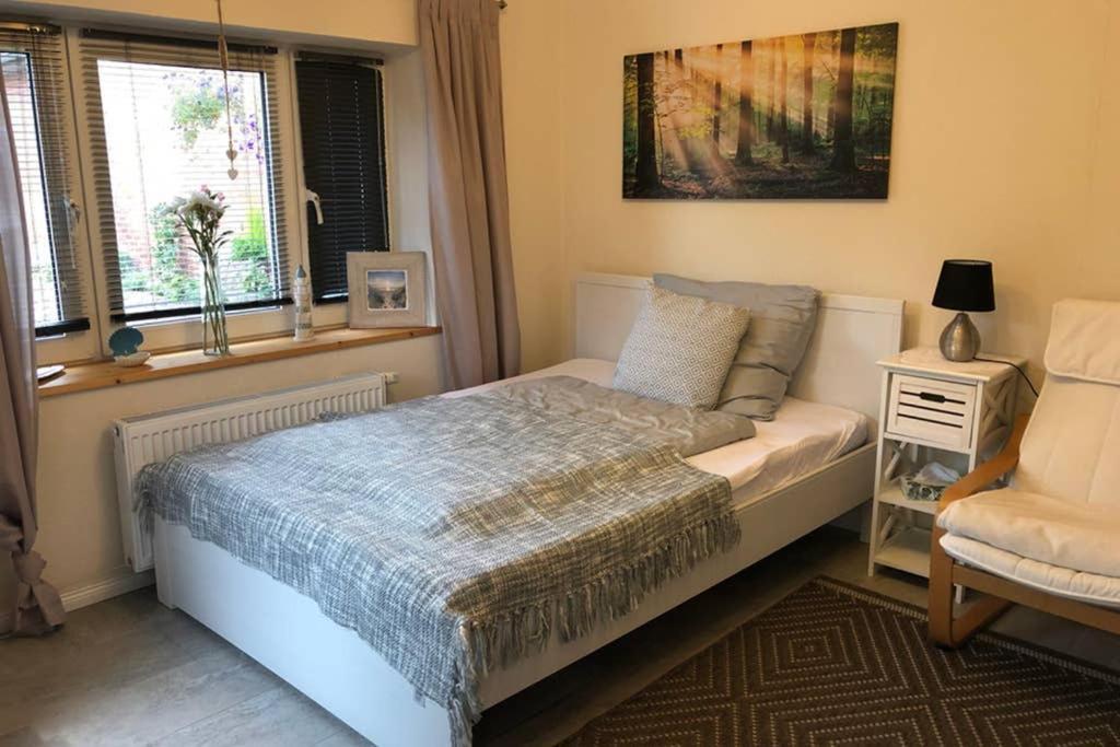 Suesses Apartmenthaeuschen In Burg